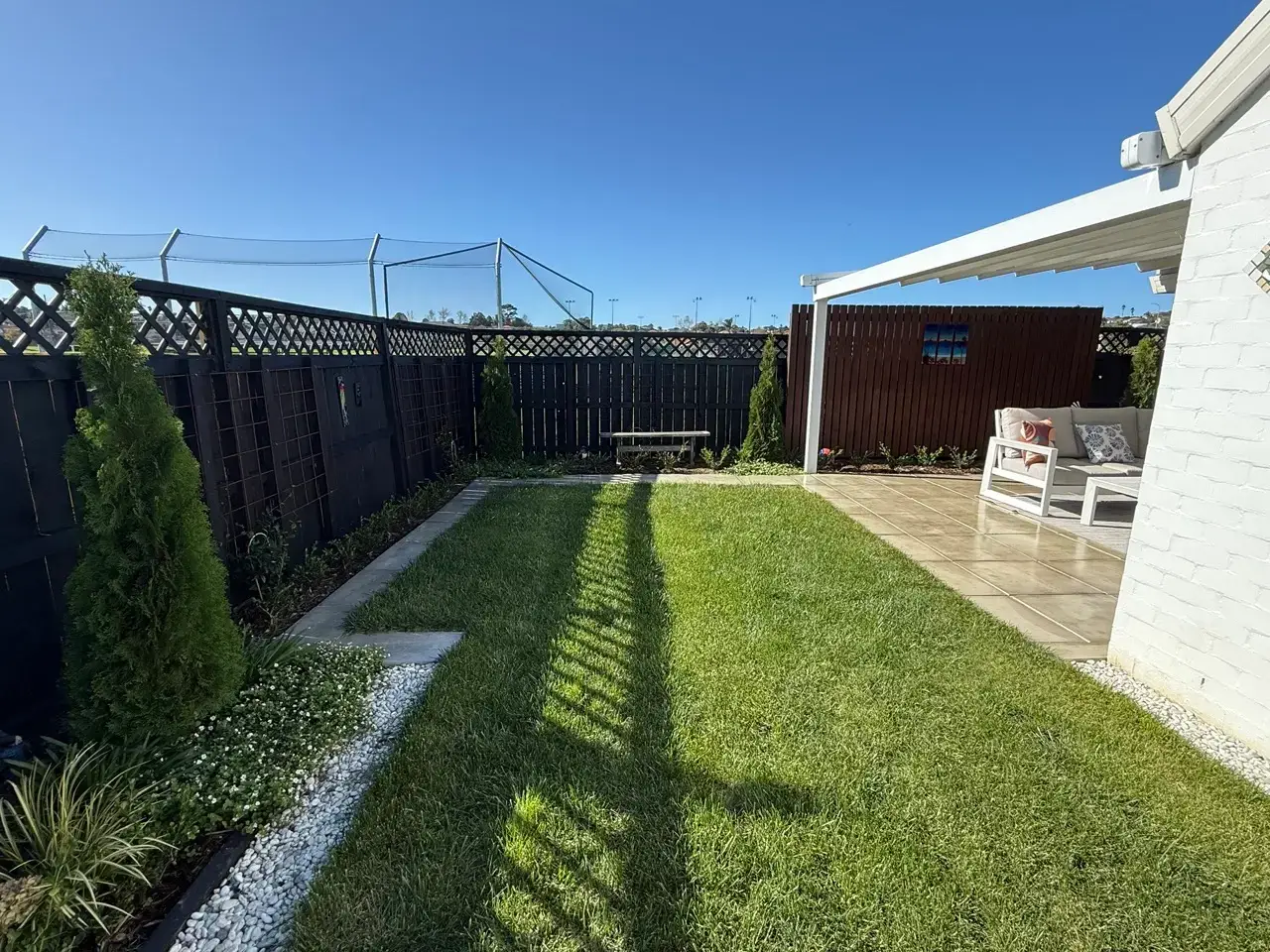 Garden maintenance work done by vos